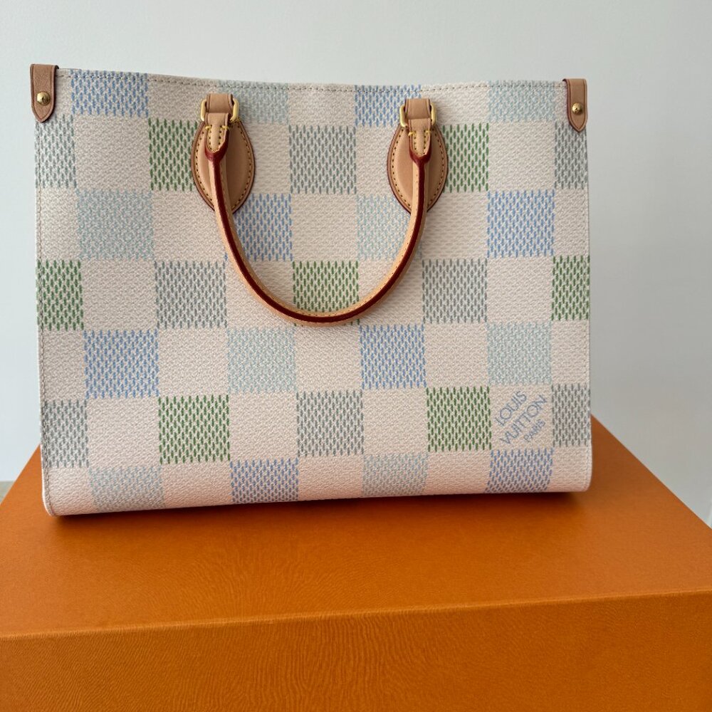 LOUIS VUITTON OnTheGo MM Damier Canvas in Pistache *NEW* - Picture 10 of 12
